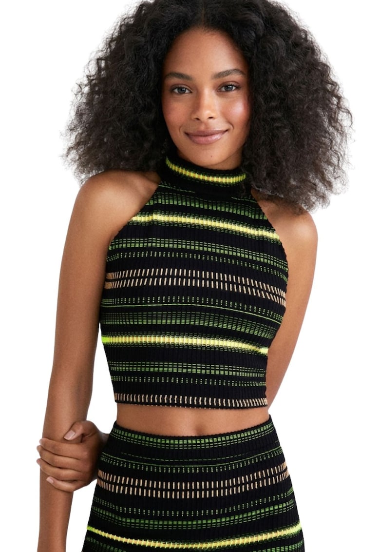 Top crop striat cu decolteu american
