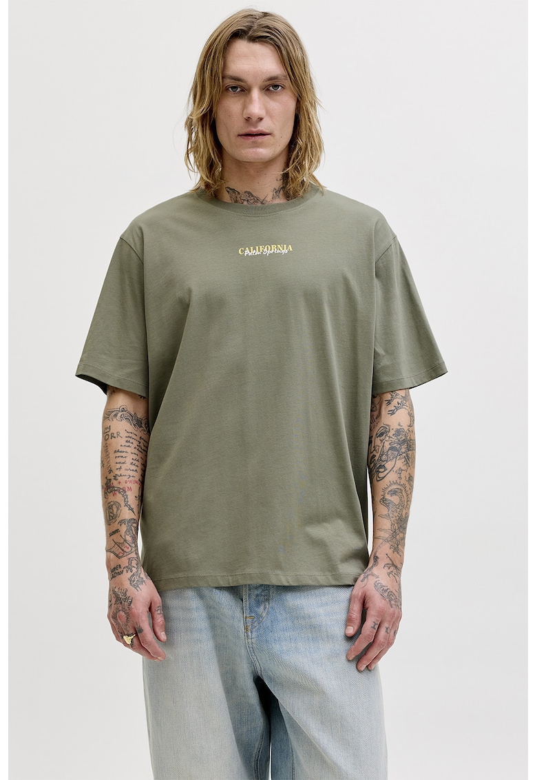 Tricou regular fit cu imprimeu pe spate - Verde pal