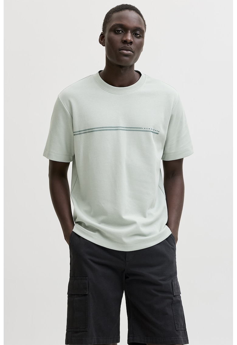 Tricou lejer cu decolteu la baza gatului - Albastru deschis