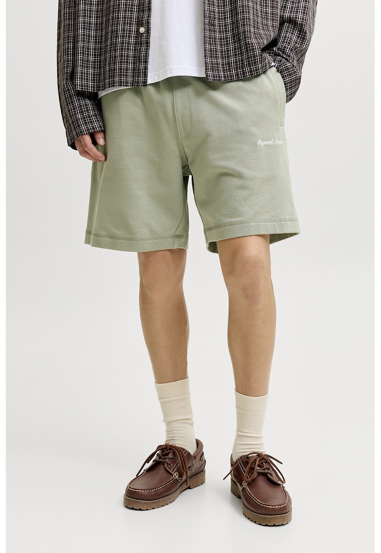 Pantaloni scurti de trening cu detaliu brodat - Verde pal