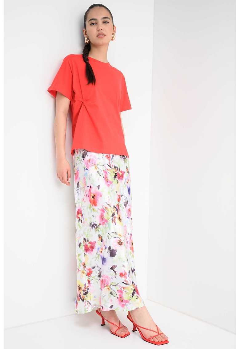 Tricou cu model uni si detaliu drapat - Rosu