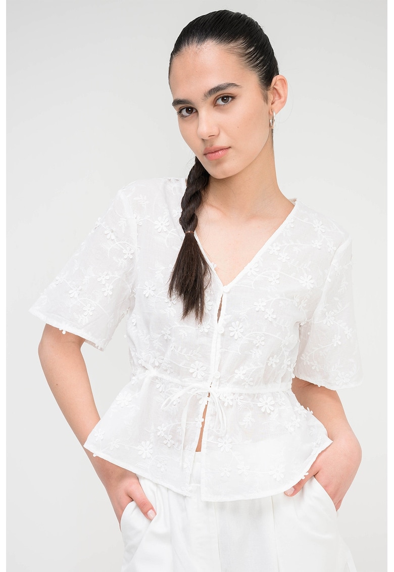 Bluza cu maneci scurte si model cu broderie florala - Crem