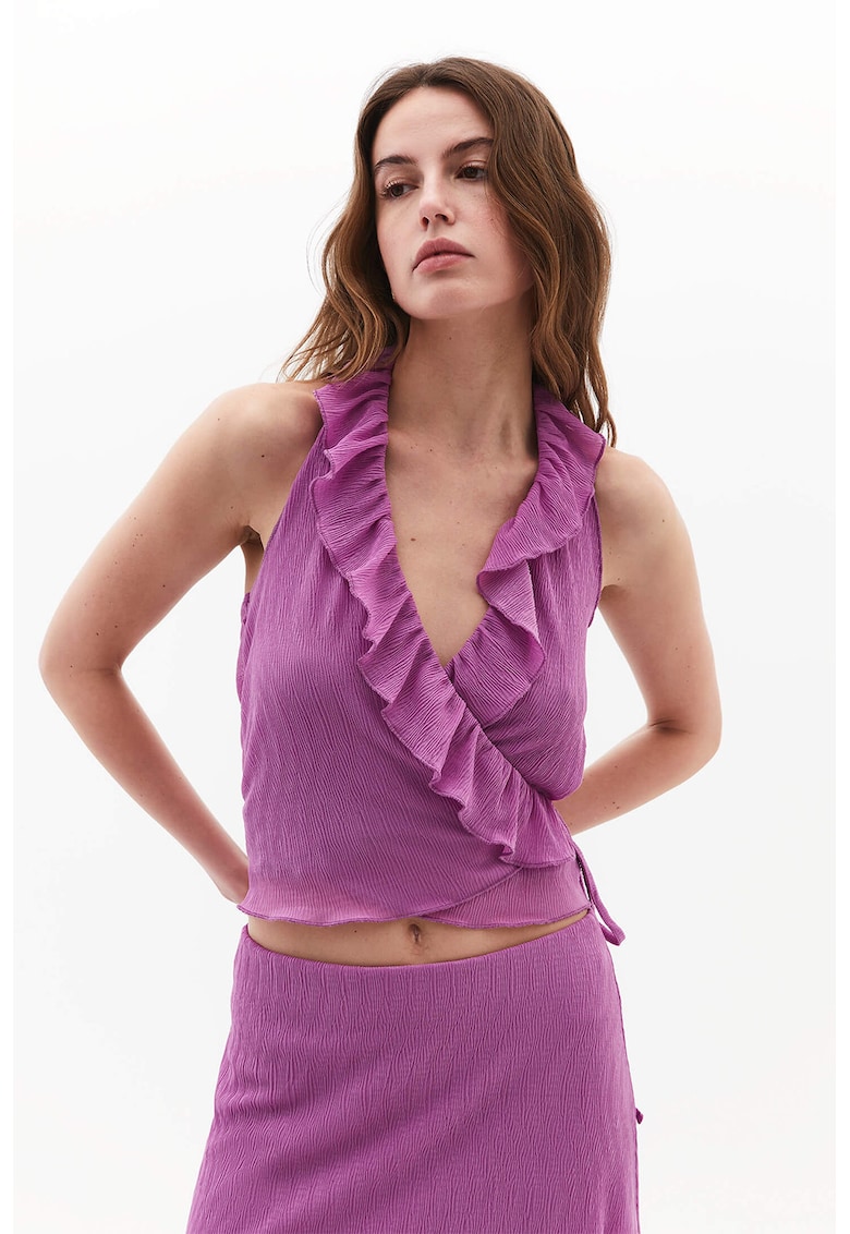 Top crop cu model halter si volane - Roz orhidee