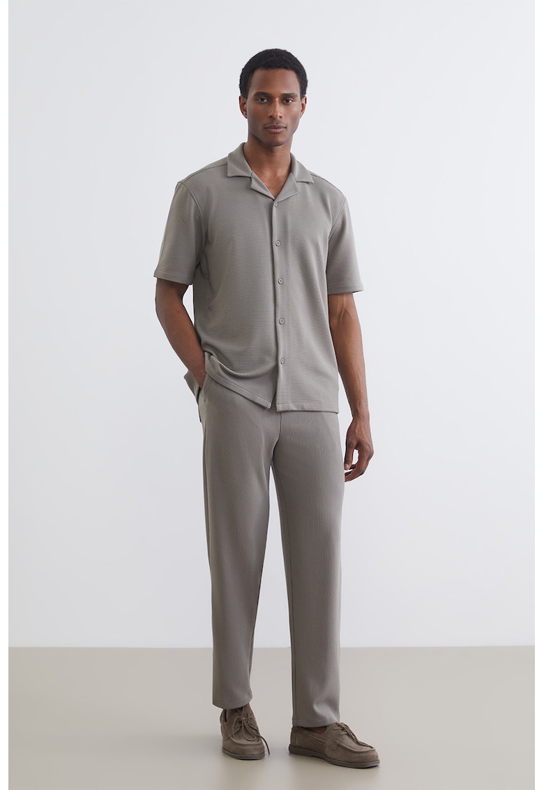 Pantaloni striati cu cordon in talie - Kaki deschis