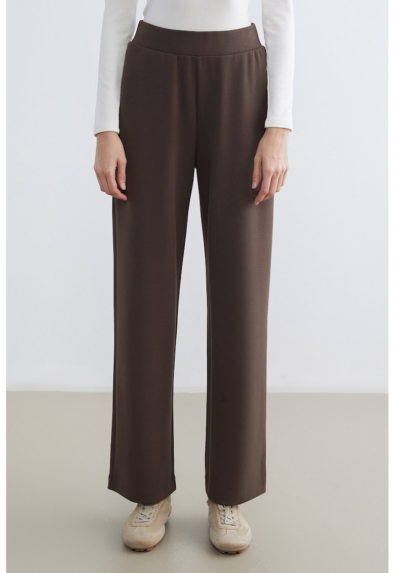 Pantaloni de trening cu croiala dreapta si model uni - Maro pamantiu