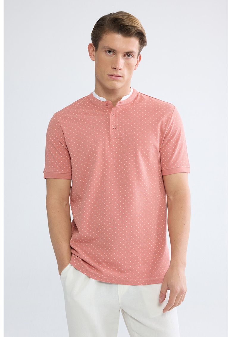 Tricou de bumbac cu fenta cu nasturi - Alb/Rosu capsuna