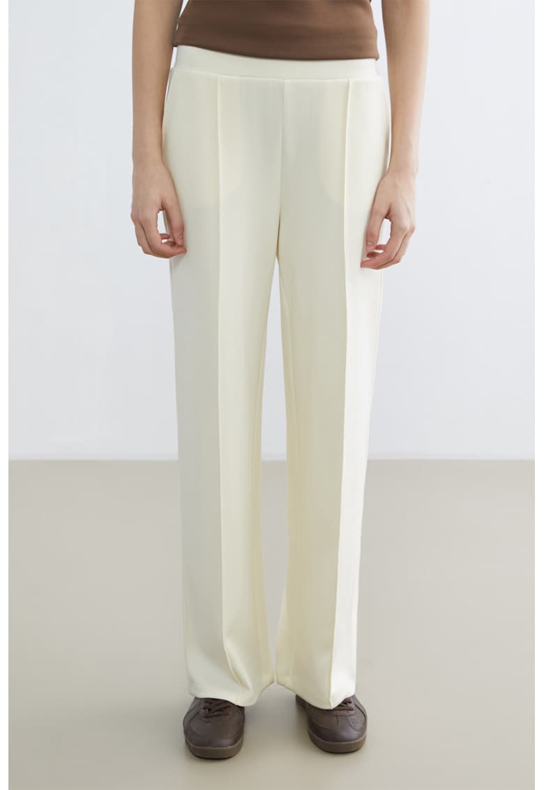Pantaloni de trening cu croiala ampla - Crem