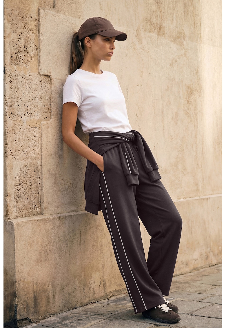 Pantaloni regular fit - Maro inchis