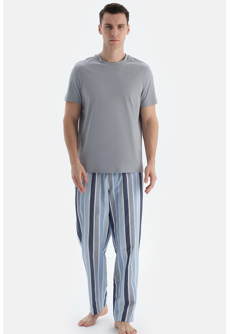 Pijama cu model in dungi si buzunare - Gri/Albastru