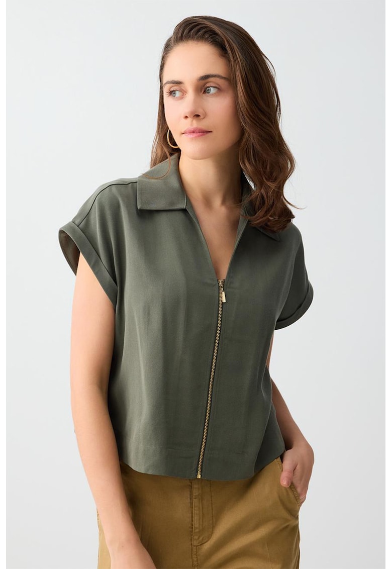 Tricou din lyocell cu guler si fermoar - Verde sparanghel