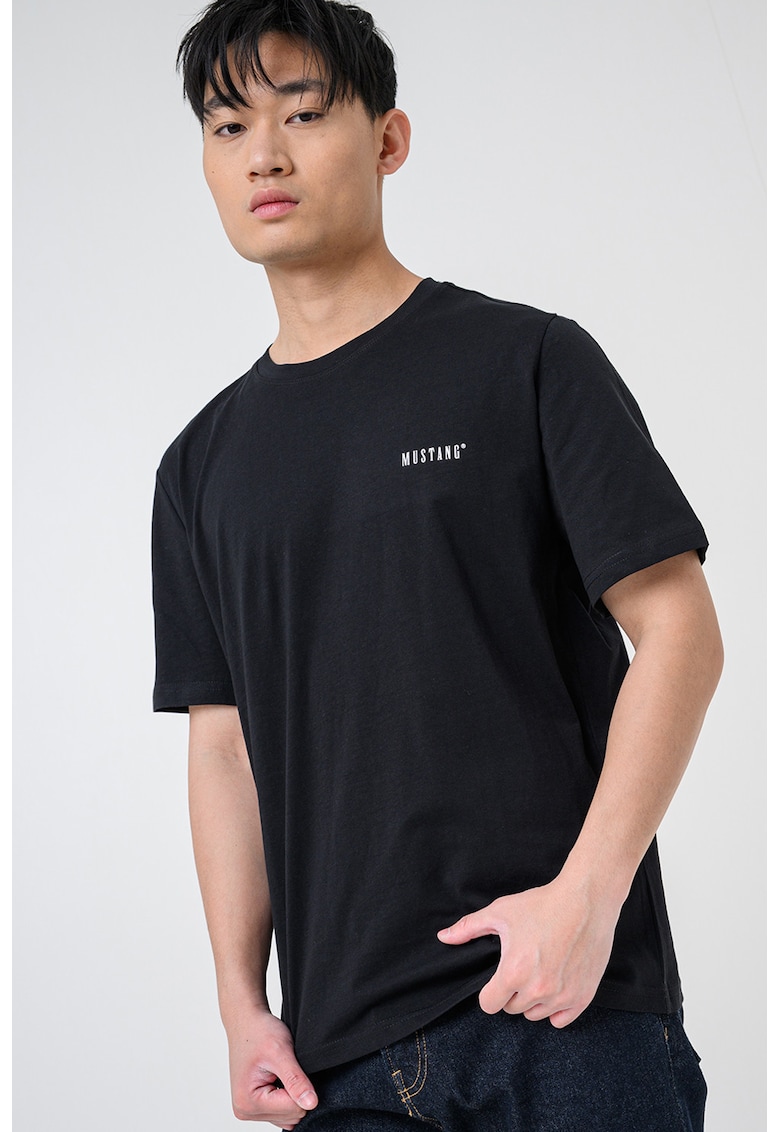 Tricou regular fit cu decolteu la baza gatului - Negru