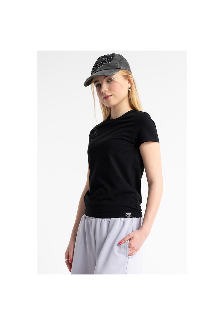 Tricou slim fit cu decolteu la baza gatului - Negru