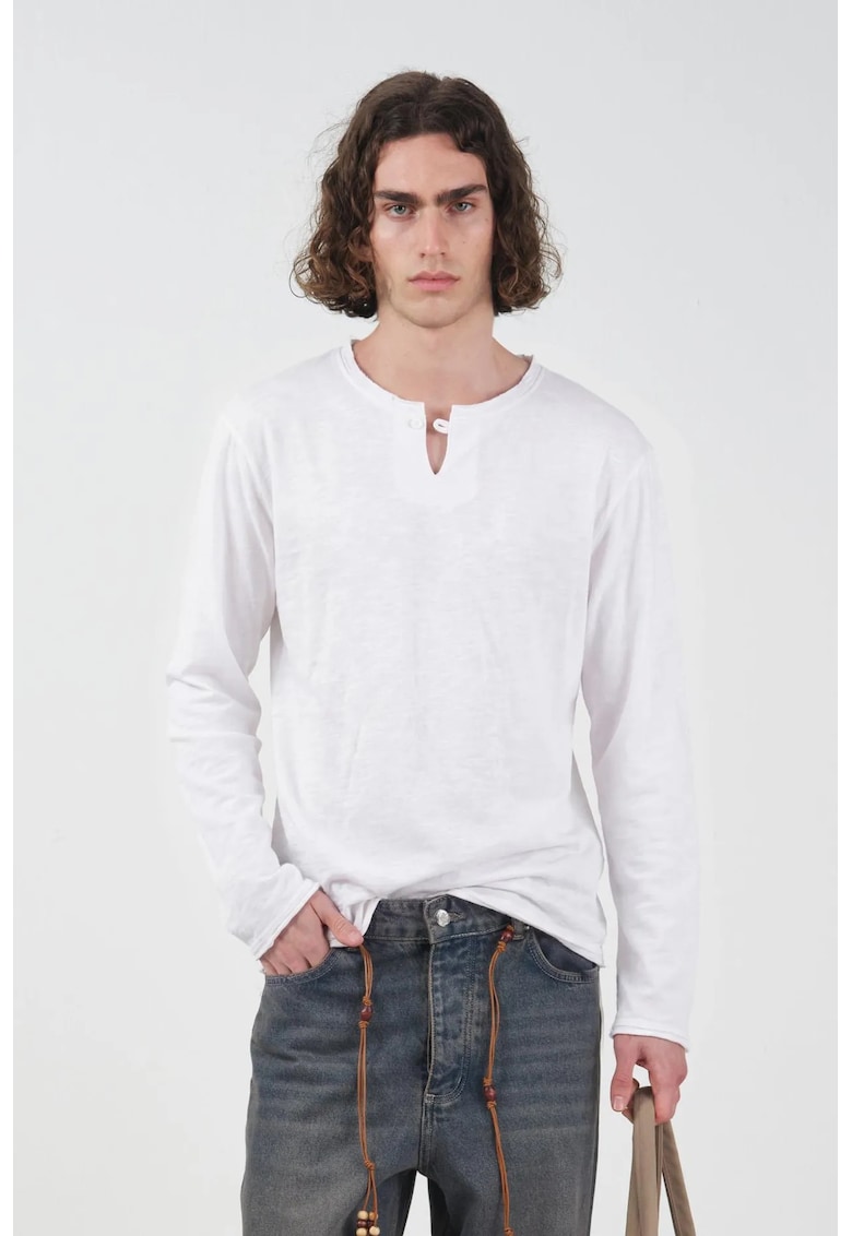 Bluza barbati - bumbac - guler rotund - detalii cu nasturi - alb