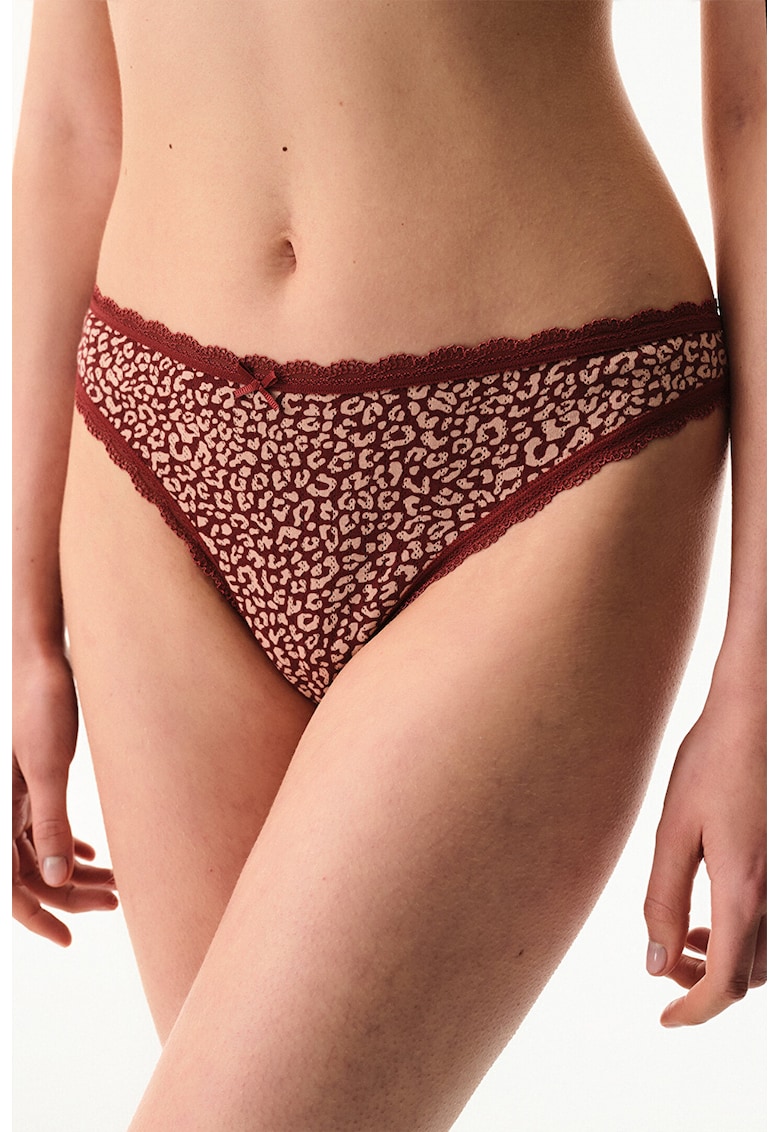 Chiloti tanga cu animal print - Rosu inchis