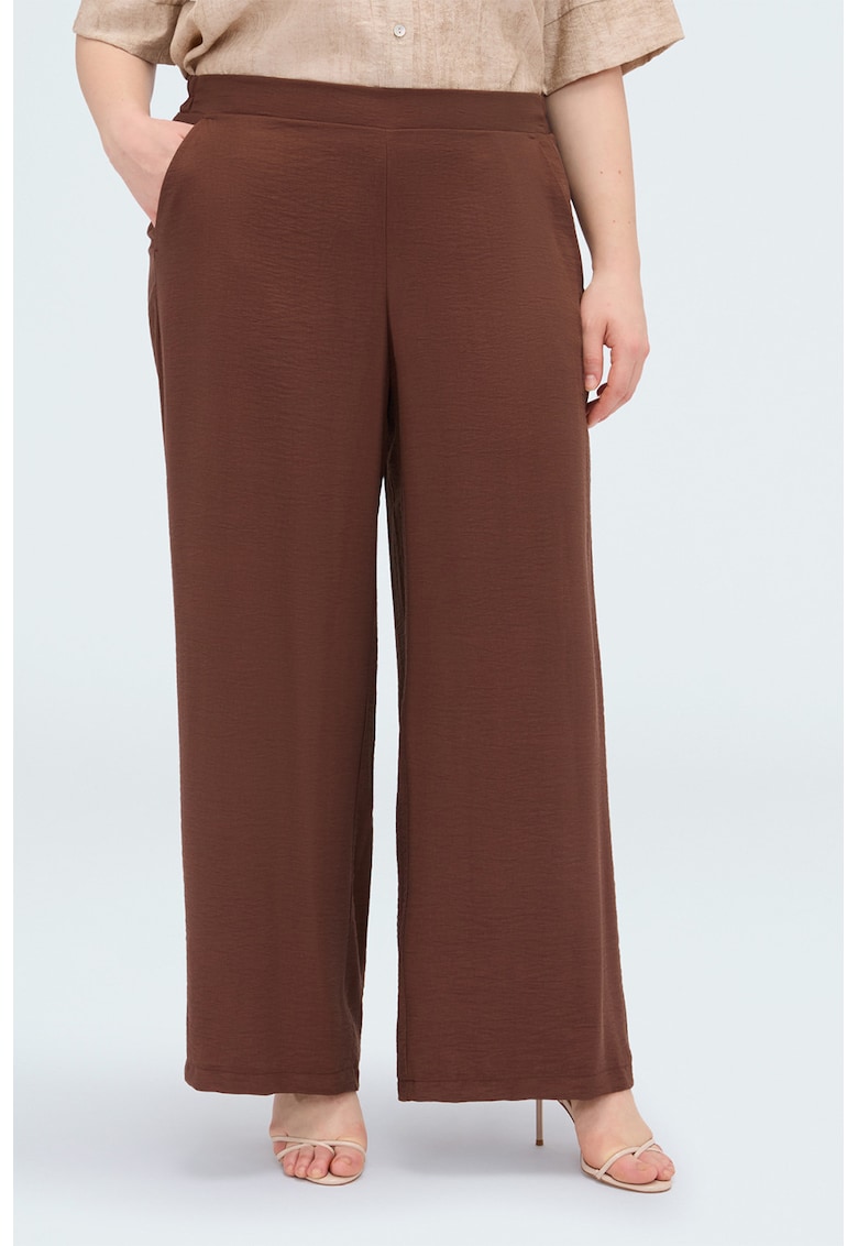 Pantaloni cu croiala ampla si buzunare - Maro