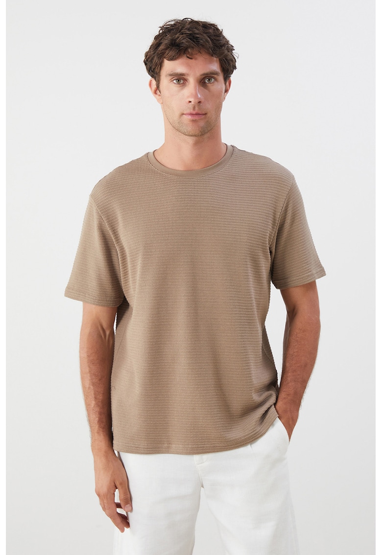 Tricou texturat cu decolteu rotund - Bej