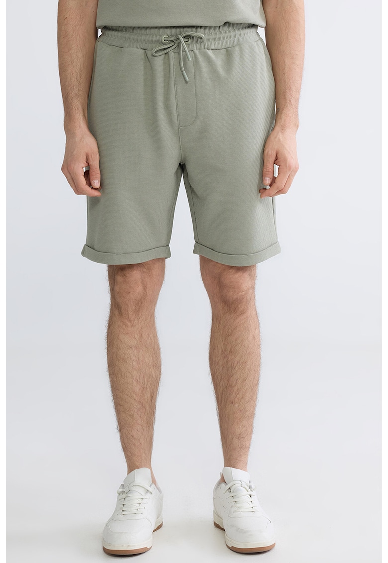 Pantaloni scurti din amestec de bumbac cu snur de ajustare - Verde sparanghel