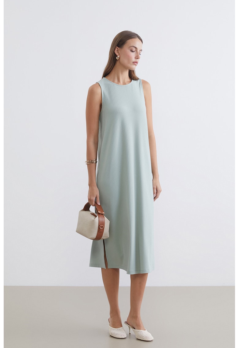 Rochie midi cu croiala dreapta si model uni - Verde pal