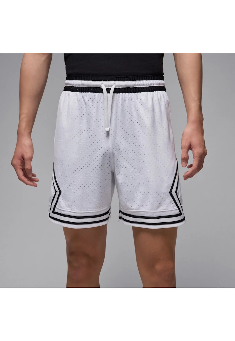 Pantaloni scurti cu talie ajustabila si buzunare laterale