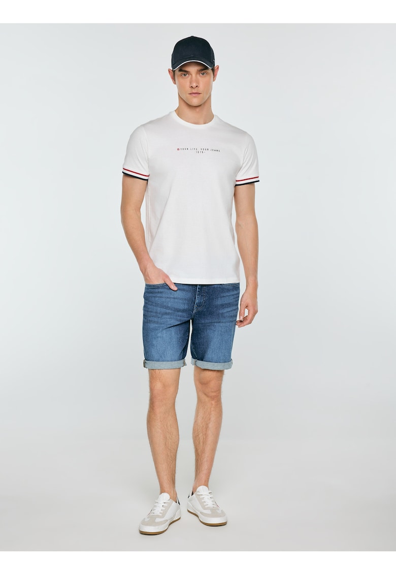 Tricou cu imrimeu text Bortor