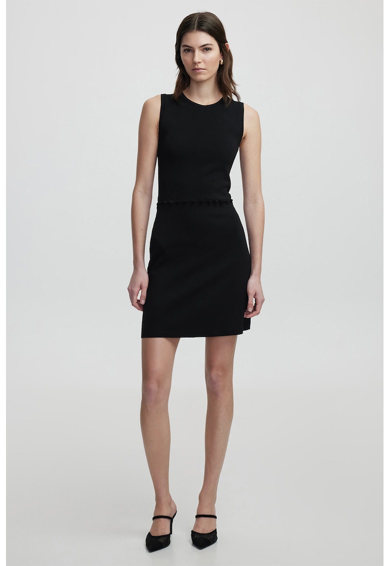 Rochie mini fara maneci cu decolteu la baza gatului - Negru