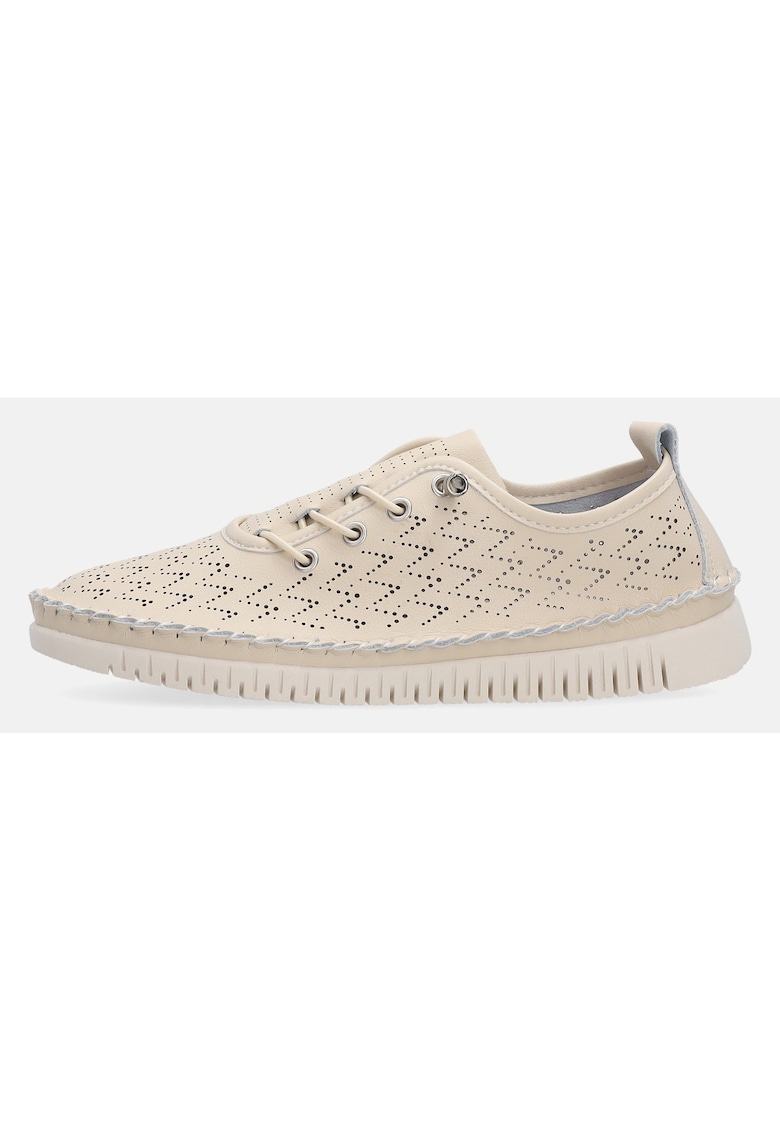 Pantofi din piele cu perforatii -