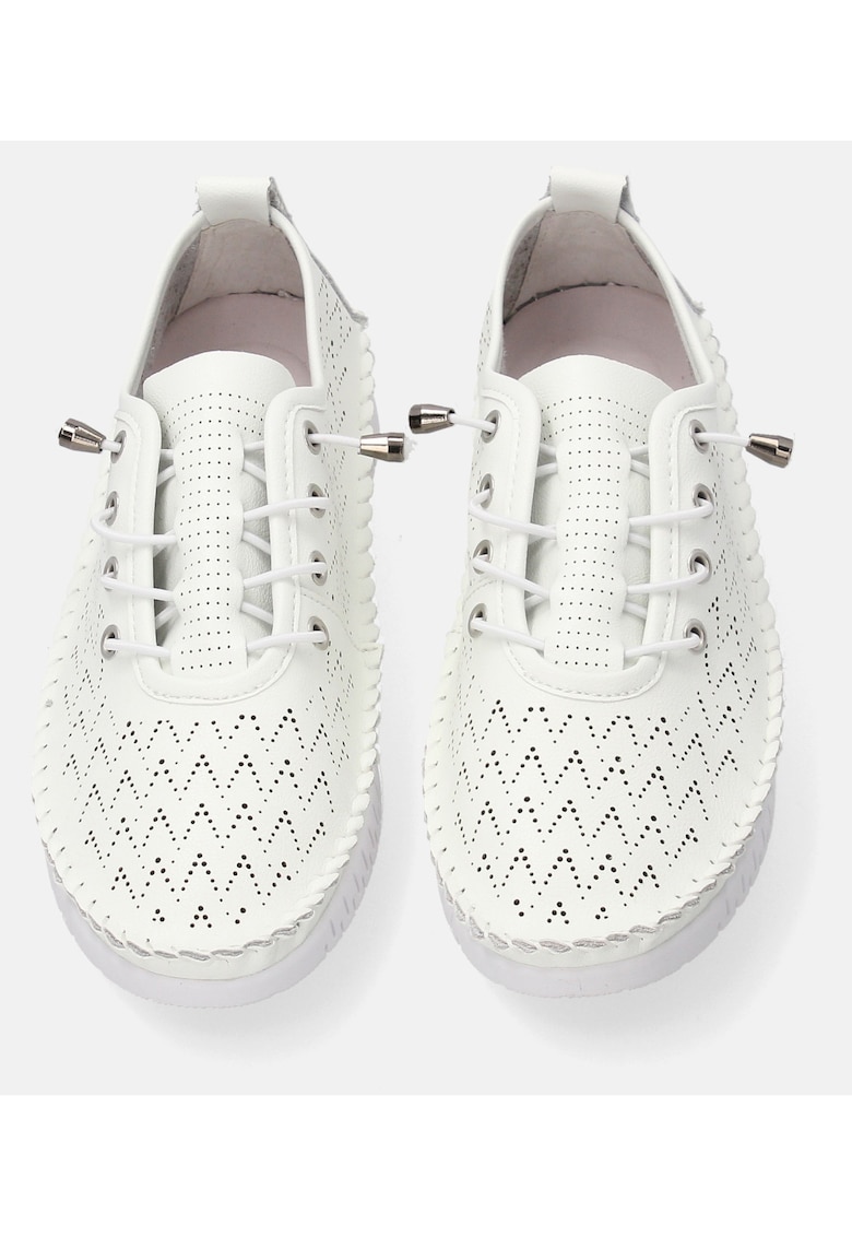 Pantofi sport din piele cu perforatii -