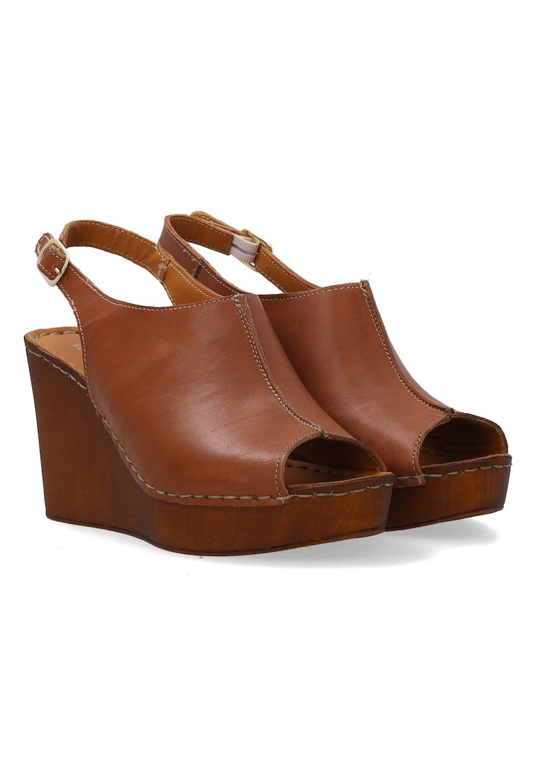 Sandale din piele cu talpa wedge si catarama