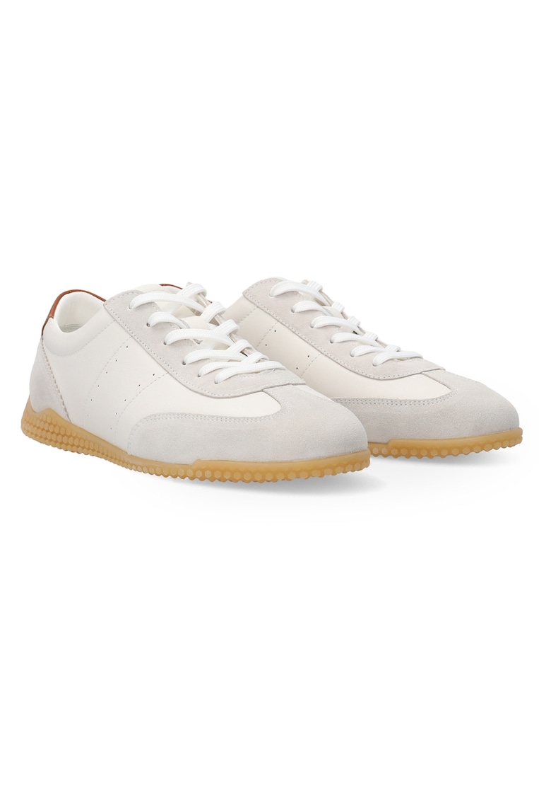 Pantofi sport cu sireturi
