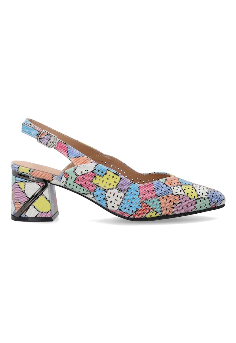 Pantofi din piele cu model ajurat -
