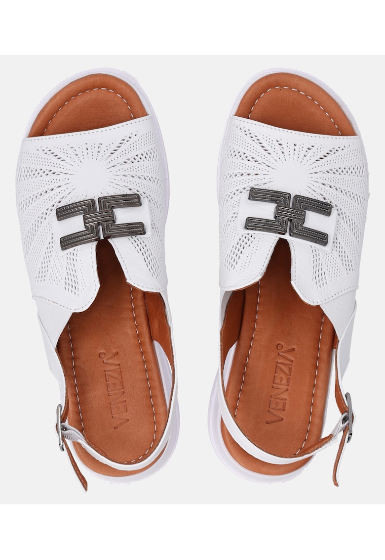 Sandale cu talpa wedge si perforatii -