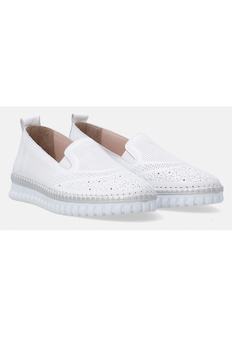 Mocasini din piele cu design perforat