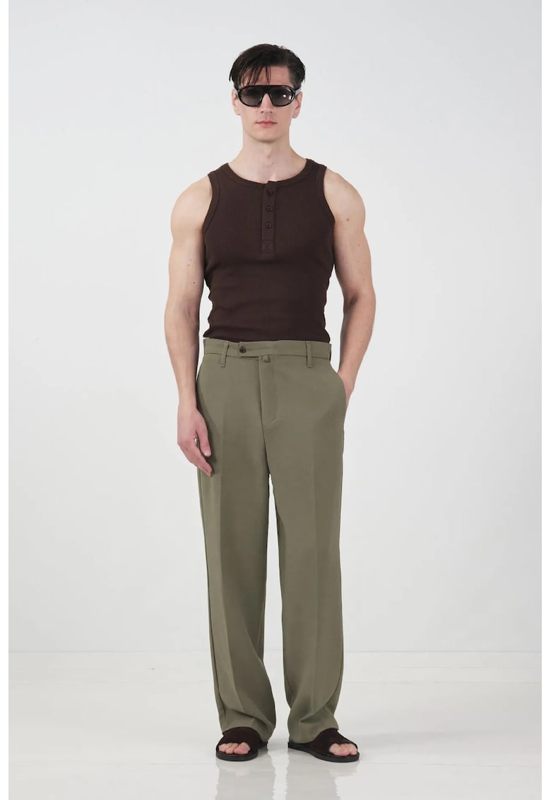 Pantaloni barbati - croiala dreapta - talie medie - Kaki - poliester