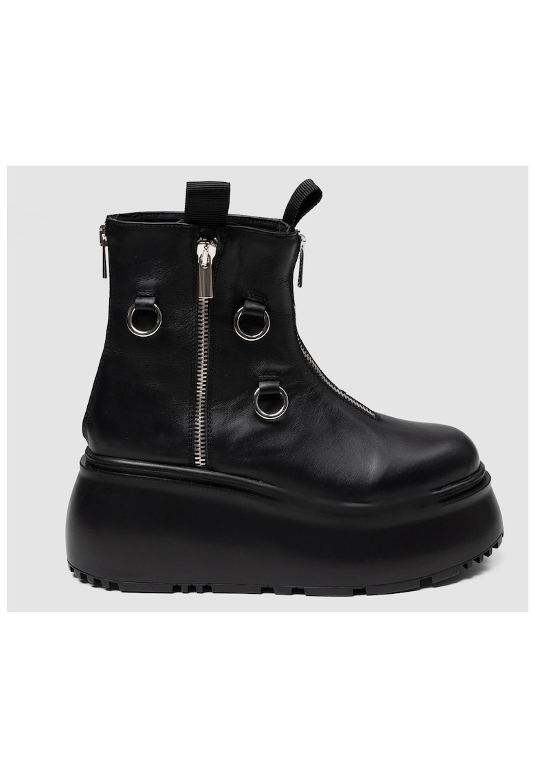 Ghete din piele cu anouri metalice Rebel - Negru