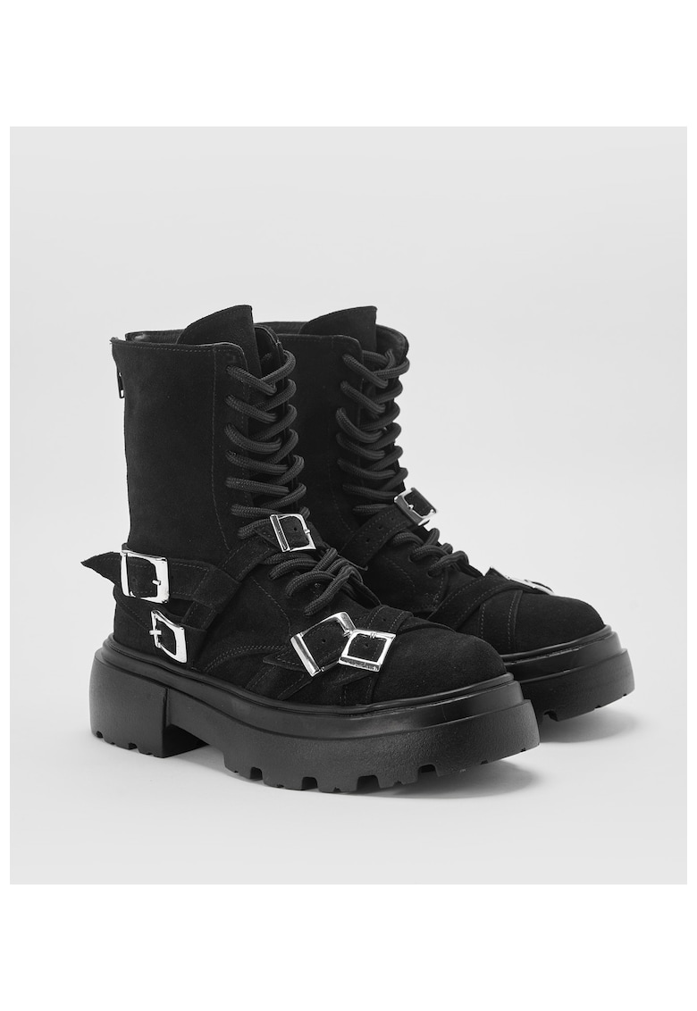 Ghete din piele intoarsa cu catarame decorative - Negru - Negru