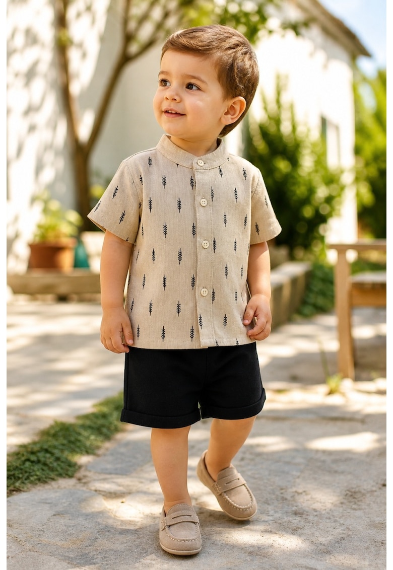 Set bebe baiat 2 piese camasa crem cu imprimeu si pantaloni scurti negri elegant