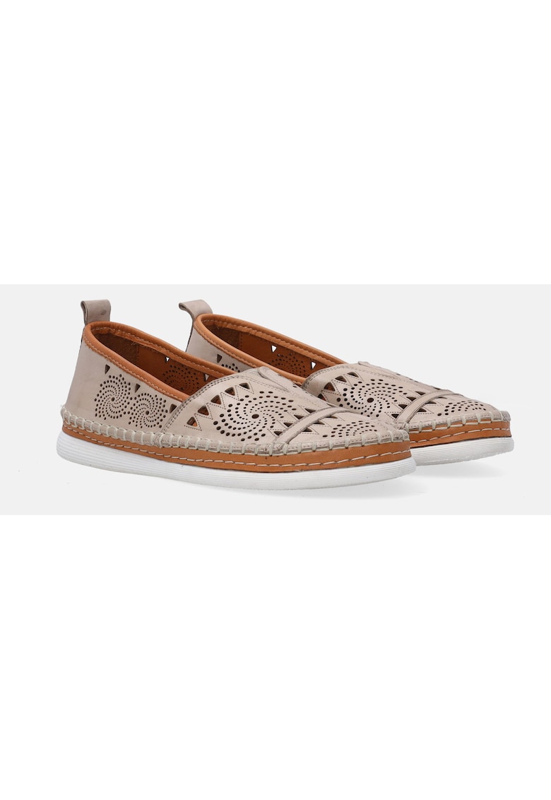 Mocasini din piele cu model ajurat