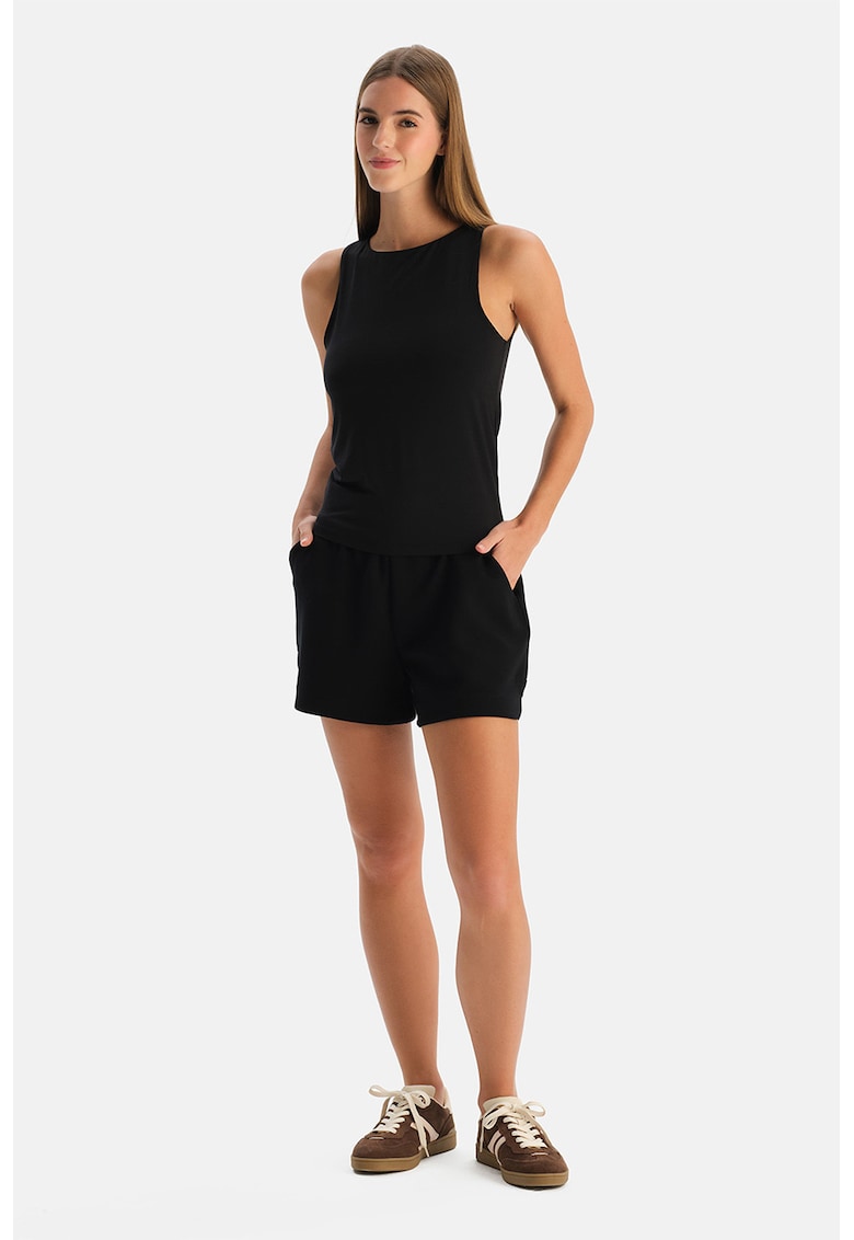 Pantaloni scurti din amestec de modal cu buzunare laterale - Negru