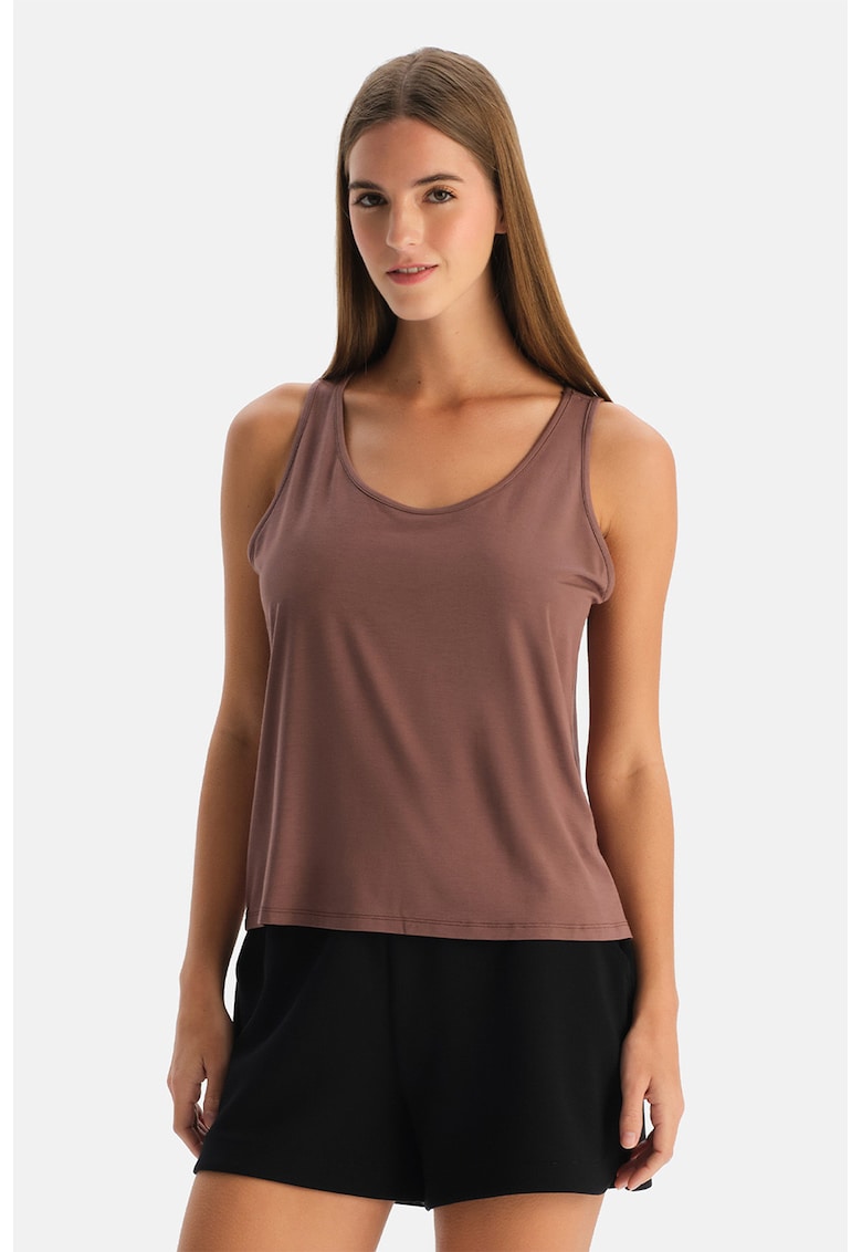 Top cu model uni - Rosu stins