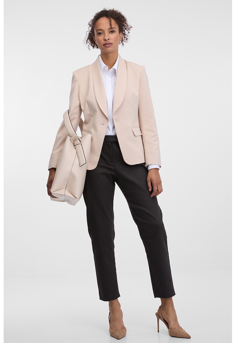 Sacou cu model uni si buzunare cu clapa - Crem