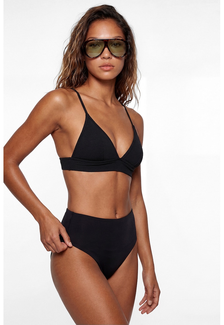 Sutien de baie cu cupe triunghiulare si model texturat - Negru