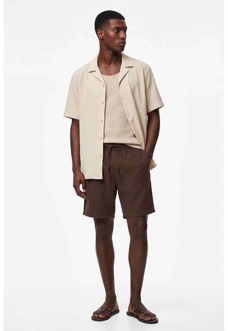 Pantaloni scurti uni de bumbac - Maro