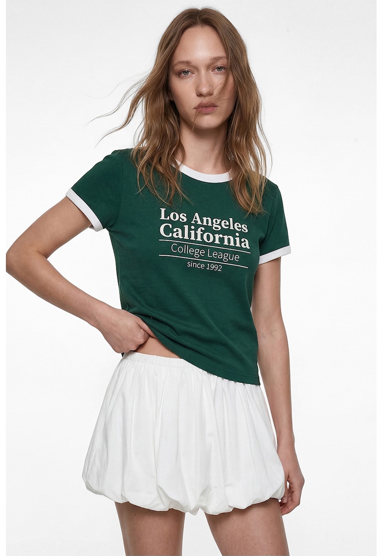 Tricou slim fit cu imprimeu text si detalii contrastante - Verde englez