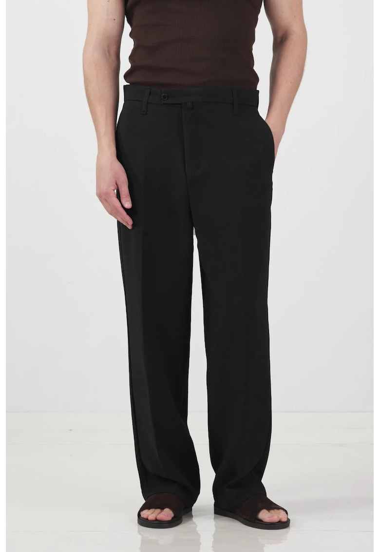 Pantaloni barbati - talie medie - croiala dreapta - negru - poliester