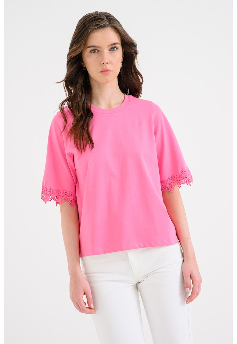 Tricou lejer din bumbac organic cu garnituri din dantela Lyla - Fucsia