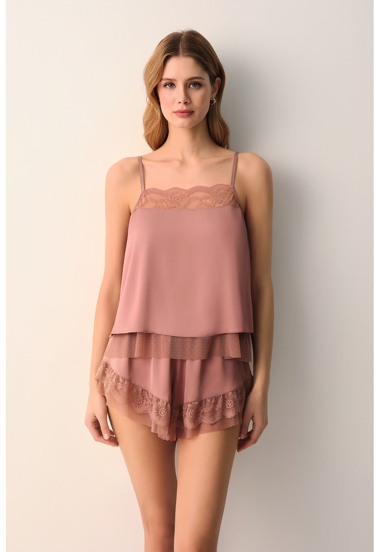 Bluza lejera de pijama cu tul