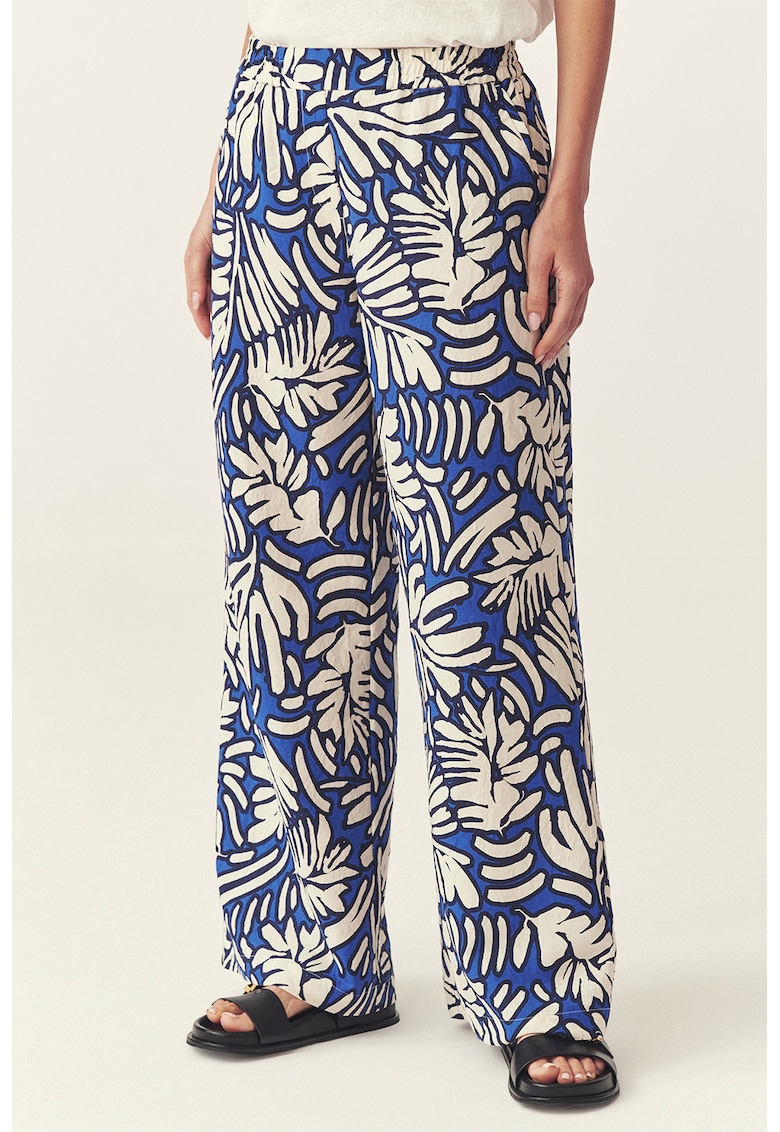 Pantaloni cu croiala ampla si model floral Namaliko - Alb/Albastru royal