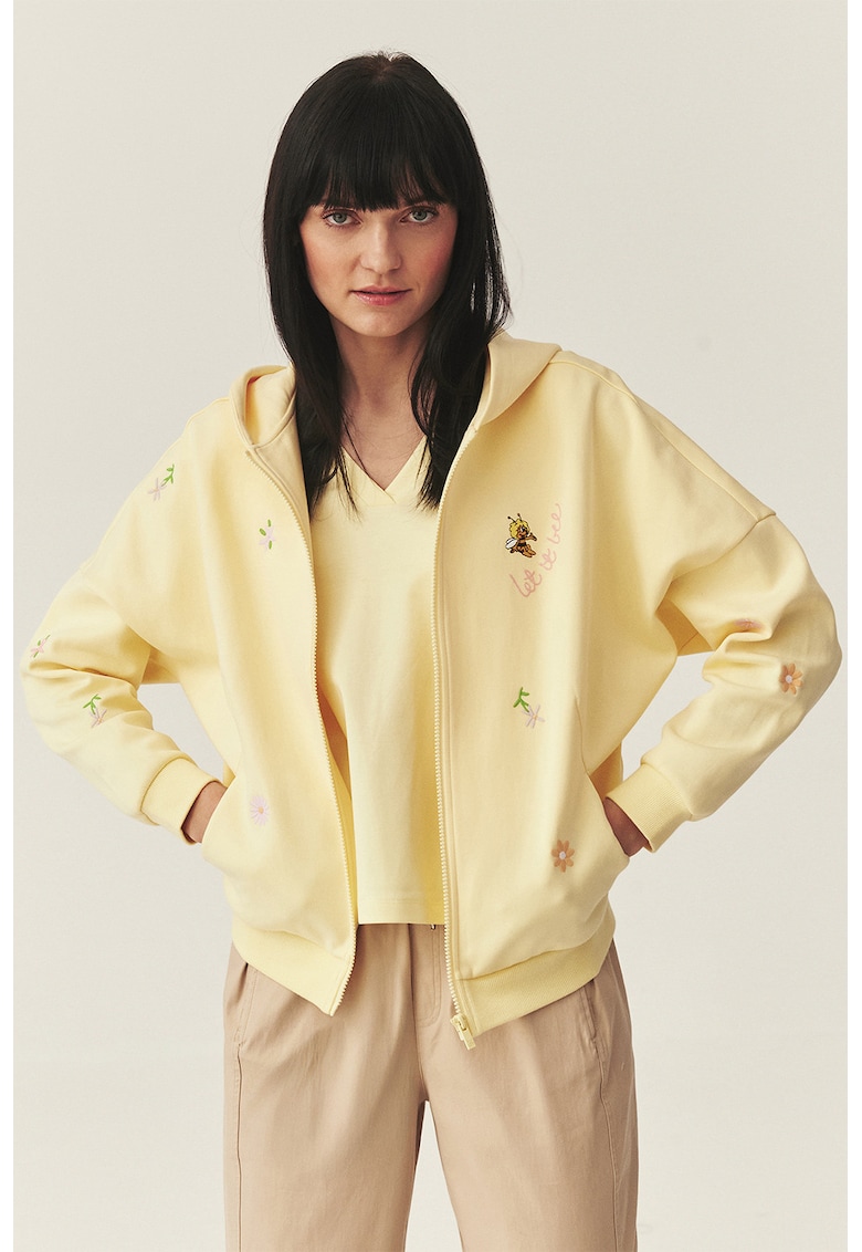 Hanorac cu fermoar si broderii florale - Galben pastel