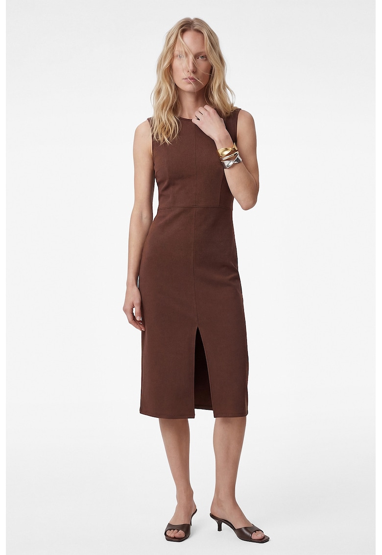 Rochie cambrata cu slit frontal - Maro cognac