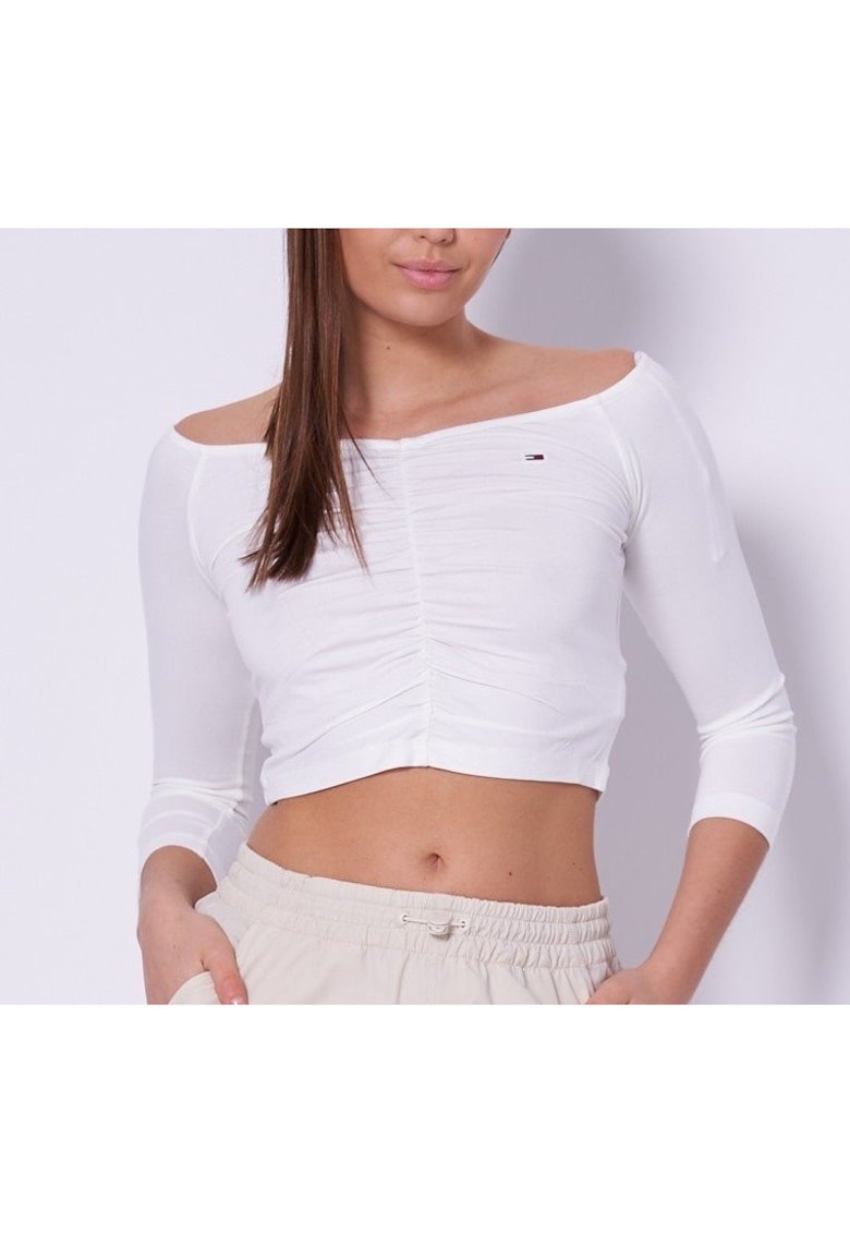 Bluza crop cu decolteu barcuta -